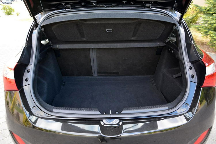 i30 Duża Navi Kamera Ledy Skóry StartStop Klimatronic ASO HYUNDAI zdjęcie 35