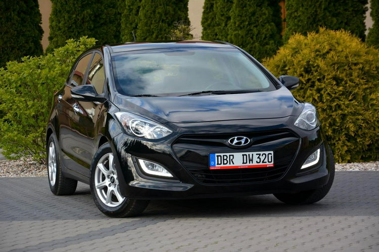 i30 Duża Navi Kamera Ledy Skóry StartStop Klimatronic ASO HYUNDAI zdjęcie 8