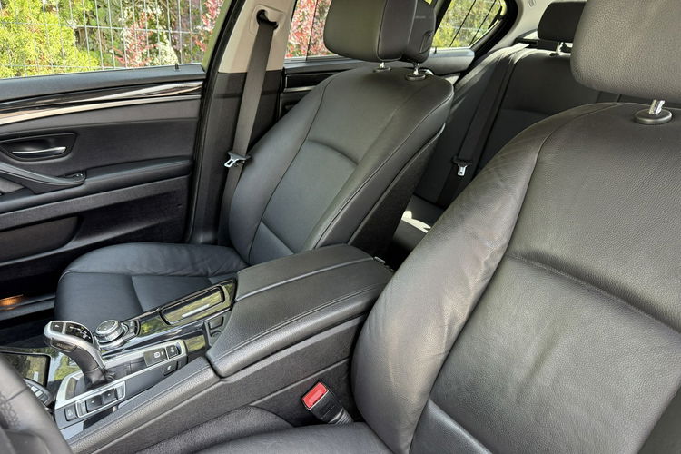 BMW 525 Bardzo zadbana - NOWY ROZRZAD zdjęcie 18