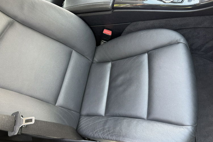 BMW 525 Bardzo zadbana - NOWY ROZRZAD zdjęcie 21