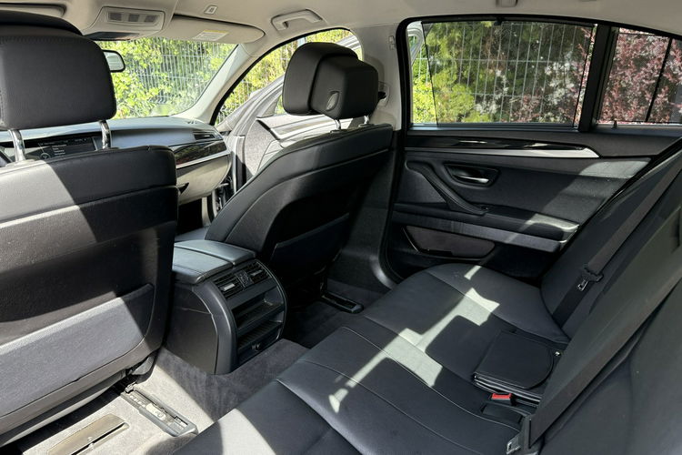 BMW 525 Bardzo zadbana - NOWY ROZRZAD zdjęcie 25