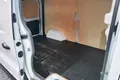 samochód dostawczy Nissan zdjęcie 36