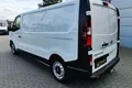 samochód dostawczy Nissan zdjęcie 9