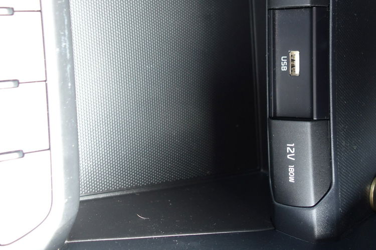 Stonic Kia Stonic 1.0 T-GDI MHEV (tzw. miękka hybryda) zdjęcie 13