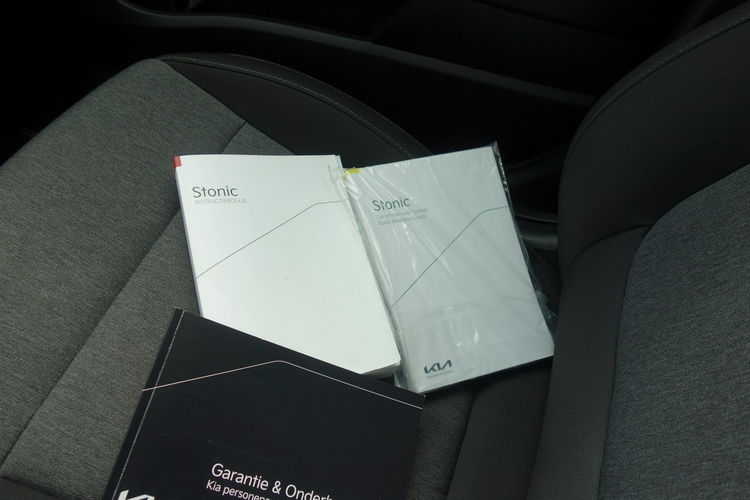 Stonic Kia Stonic 1.0 T-GDI MHEV (tzw. miękka hybryda) zdjęcie 14
