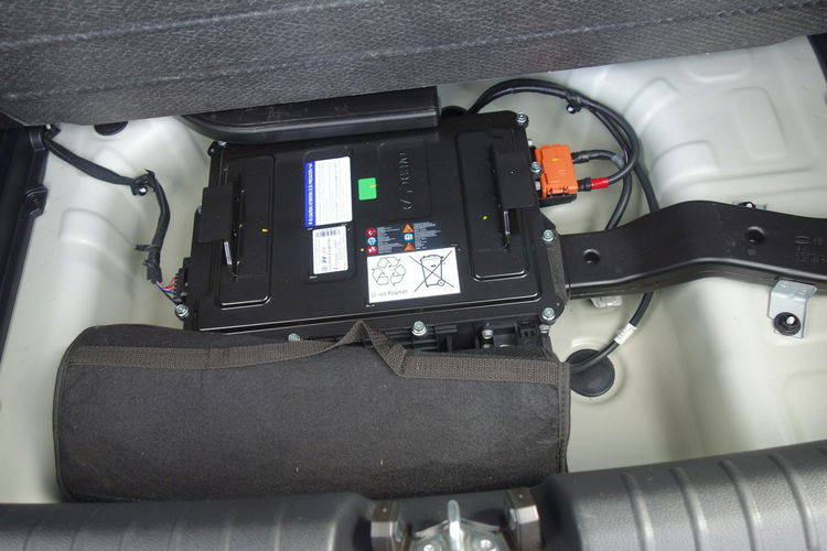 Stonic Kia Stonic 1.0 T-GDI MHEV (tzw. miękka hybryda) zdjęcie 8