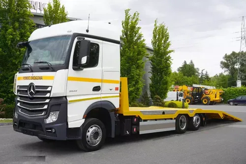 Mercedes Actros 2542 / NOWA laweta / 3. oś skrętna