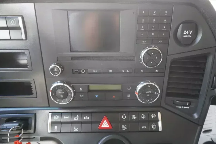 Mercedes Actros 2542 / NOWA laweta / 3. oś skrętna zdjęcie 21
