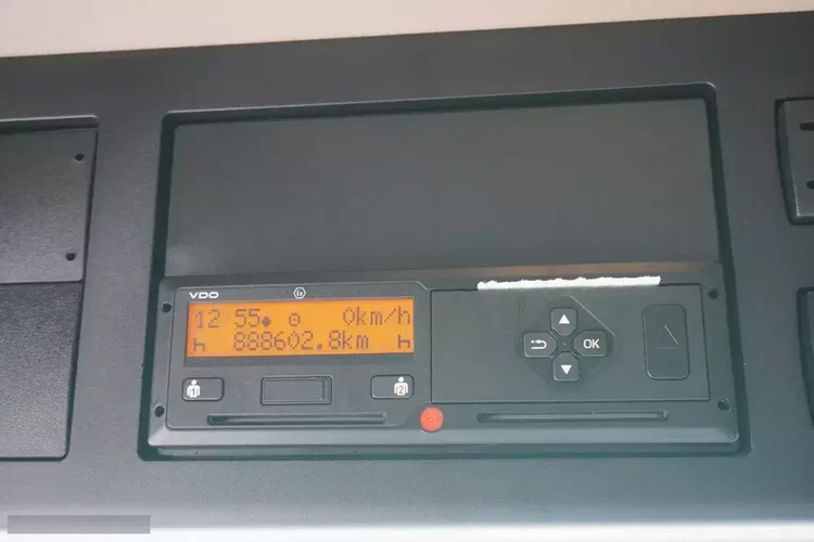 Mercedes Actros 2542 / NOWA laweta / 3. oś skrętna zdjęcie 24