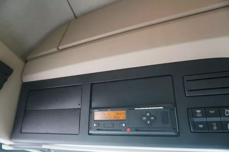 Mercedes Actros 2542 / NOWA laweta / 3. oś skrętna zdjęcie 25