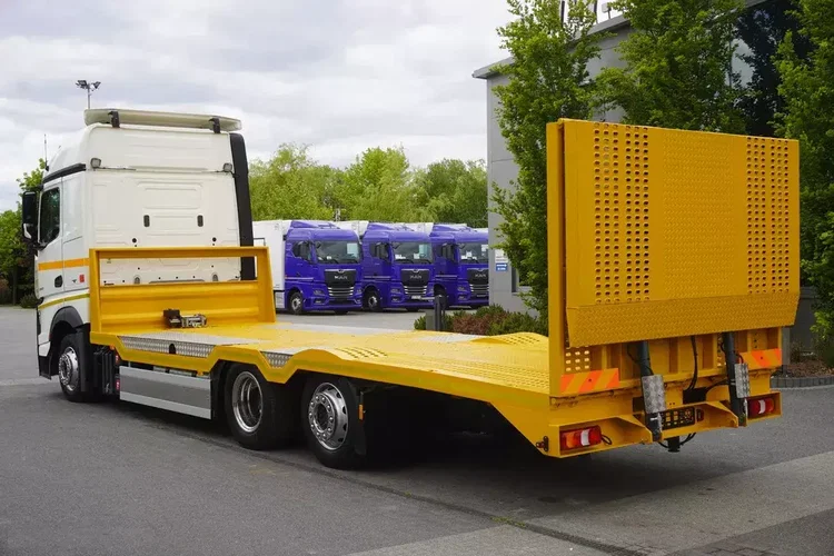 Mercedes Actros 2542 / NOWA laweta / 3. oś skrętna zdjęcie 6