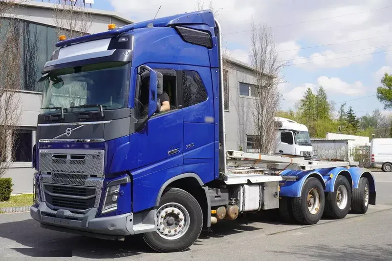 samochód ciężarowy Volvo zdjęcie 1
