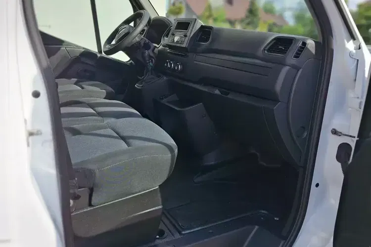 Renault Master zdjęcie 17