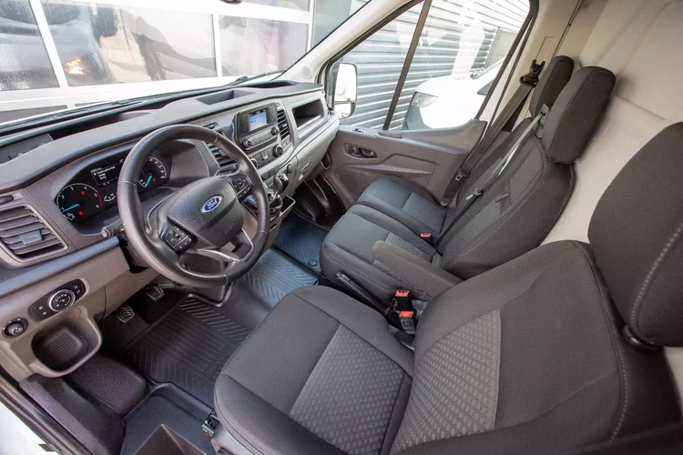 Ford Transit 170KM L4H3 Furgon TREND BUSINESS zdjęcie 10