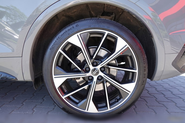 Audi SQ5 Sportback TDI Quattro S-tronic zdjęcie 31