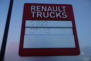 Renault C 520  / 6x4 / HYDRAULIKA / RETARDER / KLIMA POSTOJOWA / 3 OSIOWY CIĄGNIK SIODŁOWY / DMC: 70 000 KG / BOGATE WYPOSAŻENIE zdjęcie 25