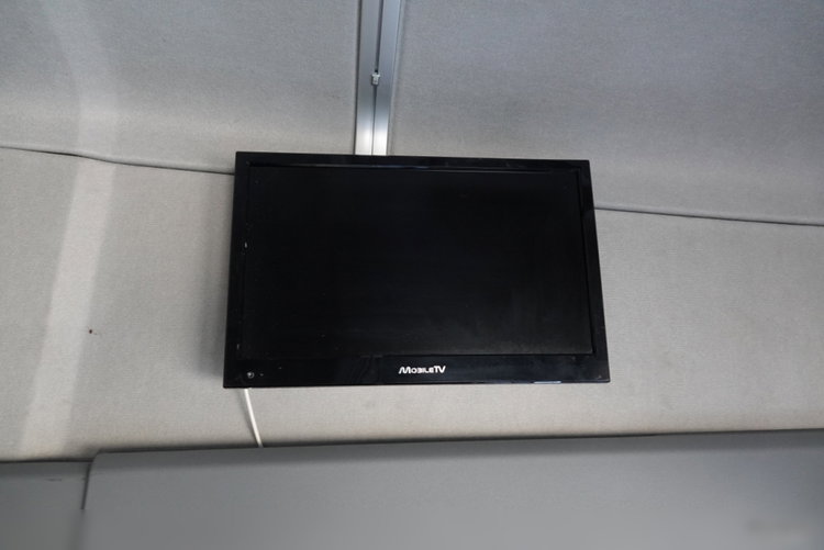 Renault C 520  / 6x4 / HYDRAULIKA / RETARDER / KLIMA POSTOJOWA / 3 OSIOWY CIĄGNIK SIODŁOWY / DMC: 70 000 KG / BOGATE WYPOSAŻENIE zdjęcie 41