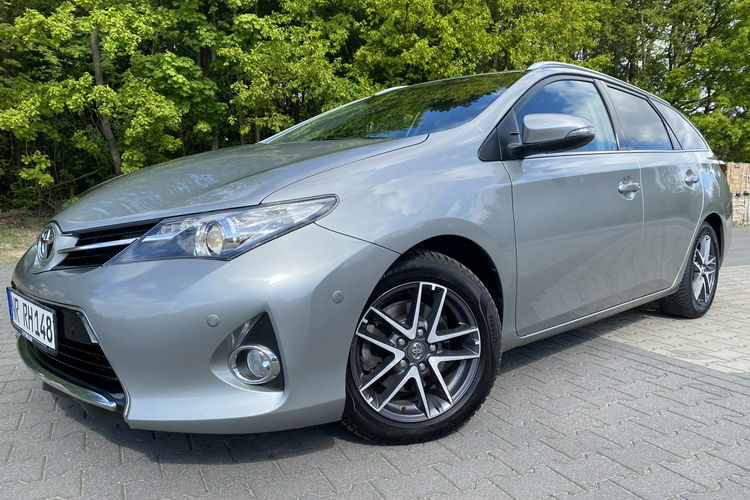 Toyota Auris 2.0D4D+Kamera+Navi+Asystent Parkowania+LEDY+WiFi+Parktronic zdjęcie 3