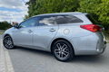 samochód osobowy Toyota zdjęcie 5