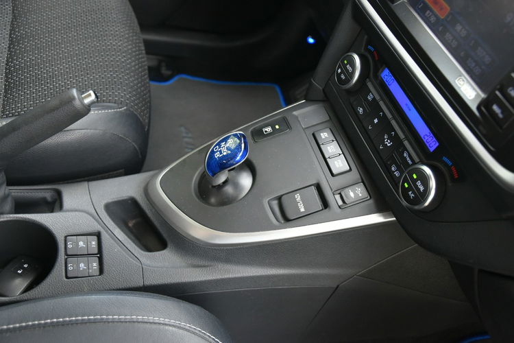 Toyota Auris Hybrid 1.8 136KM 2013r. Premnium Skóra NAVi Kamera LED 133tkm POLECAM zdjęcie 17
