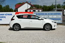Toyota Auris Hybrid 1.8 136KM 2013r. Premnium Skóra NAVi Kamera LED 133tkm POLECAM zdjęcie 6