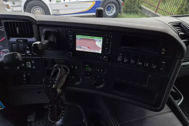 Scania R450 zdjęcie 24