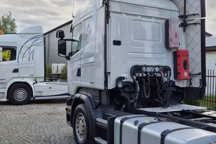 Scania R450 zdjęcie 9