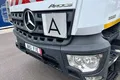 samochód ciężarowy Mercedes zdjęcie 31