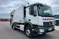 samochód ciężarowy Mercedes zdjęcie 9