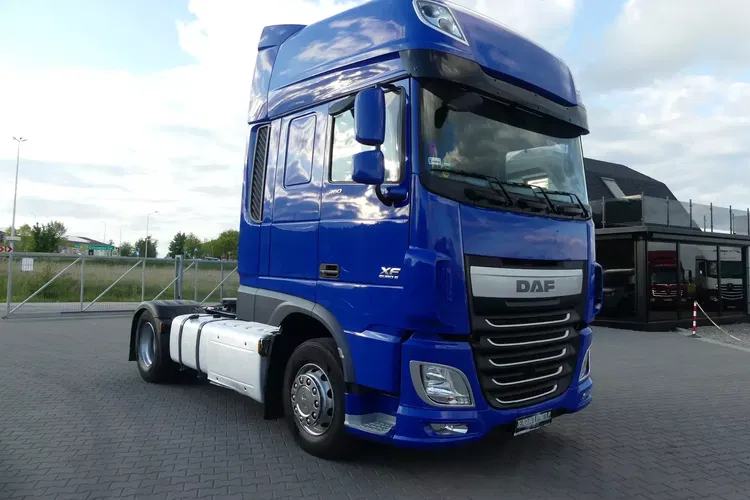 DAF XF 106.460 / SUPER SPACE CAB / AUTOMAT / 2017.12 / zdjęcie 35