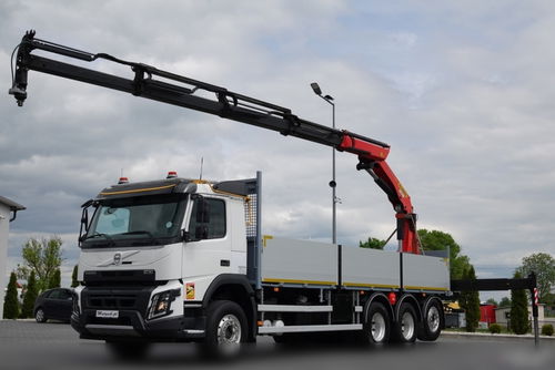 Volvo FMX 460 / 8X4 / TRIDEM / SKRZYNIOWY 7.75 M / HDS PALFINGER PK 24.001 / PILOT / WYSÓW -12.5M/ OŚ PODNOSZONA / EURO 6 / SPROWADZONY