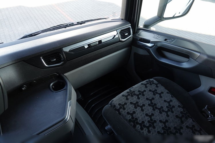 Scania R 450 / RETARDER / I-PARK COOL/ PO KONTRAKCIE SERWISOWYM zdjęcie 32