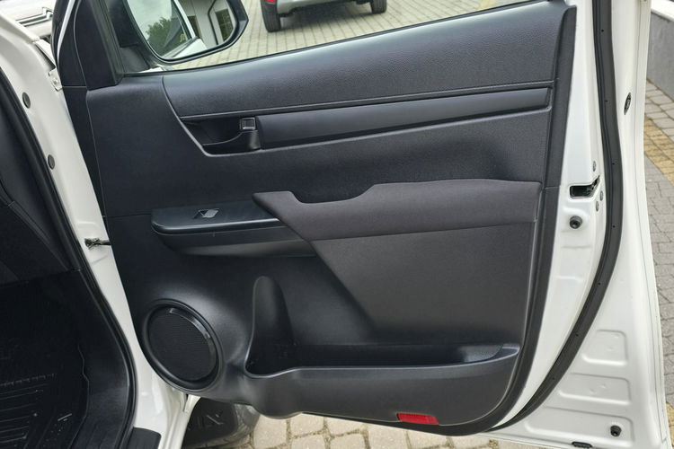 Toyota Hilux 2.4 D-4D 150KM 4x4 / Salon PL I-właściciel zdjęcie 8