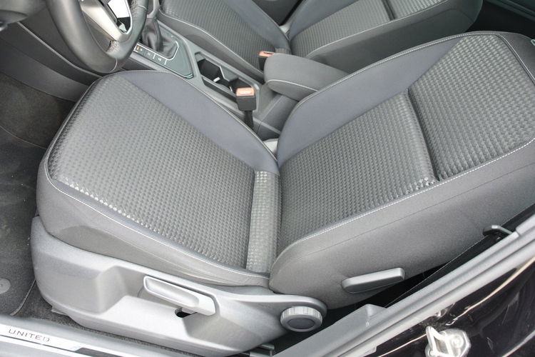 Volkswagen Tiguan 1.5TSI 150KM DSG El.Klapa Podgrz. Kierownica Szyba Navi Ledy Gwar.FV zdjęcie 10