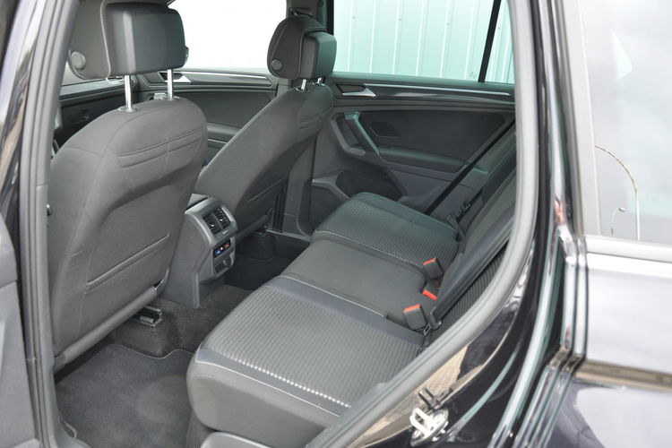 Volkswagen Tiguan 1.5TSI 150KM DSG El.Klapa Podgrz. Kierownica Szyba Navi Ledy Gwar.FV zdjęcie 26