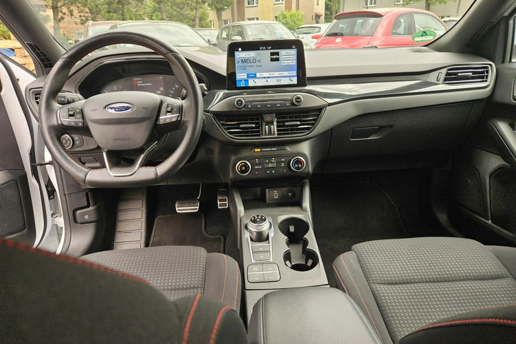 Ford Focus Automat / Nawigacja / Klimatyzacja / Faktura VAT zdjęcie 10