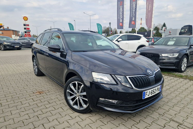 Skoda Octavia Stan BDB DSG Panorama Bogate wyposażenie zdjęcie 3