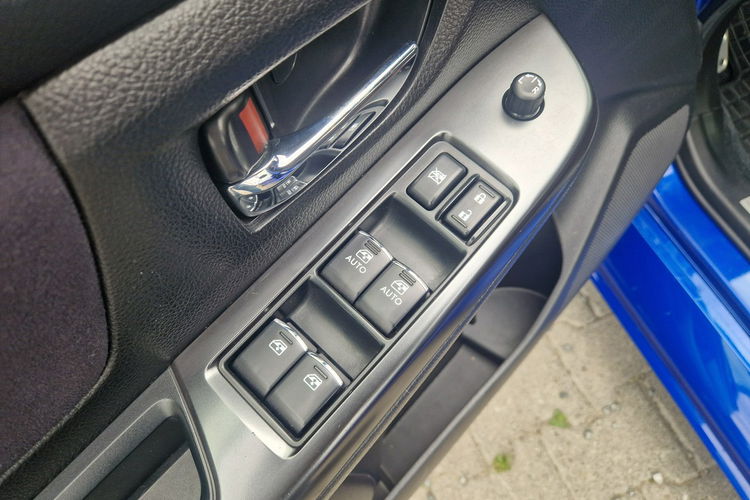 Subaru WRX STI Środek Alcantara Stan wzorowy Bogate wyposażenie LIFT Full Led zdjęcie 10