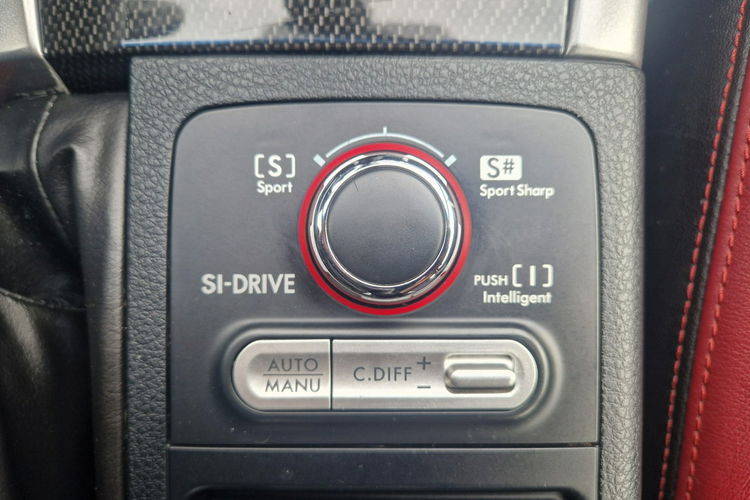 Subaru WRX STI Środek Alcantara Stan wzorowy Bogate wyposażenie LIFT Full Led zdjęcie 19
