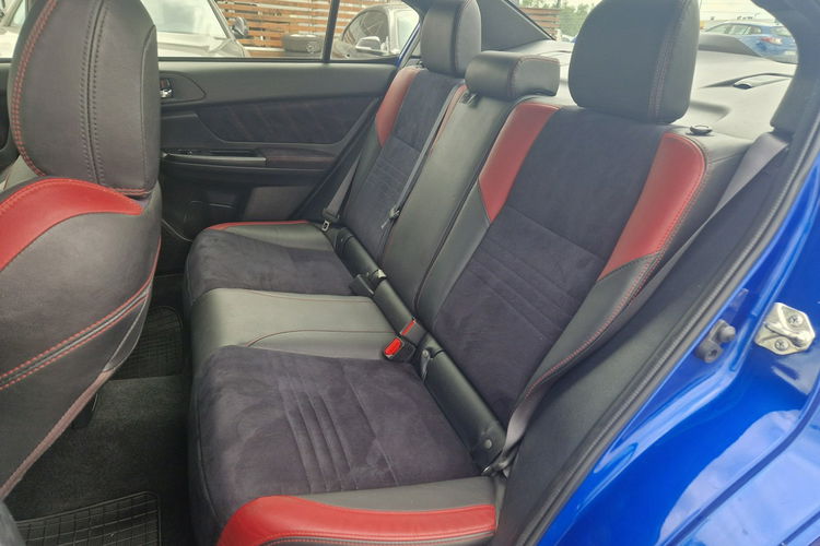 Subaru WRX STI Środek Alcantara Stan wzorowy Bogate wyposażenie LIFT Full Led zdjęcie 22