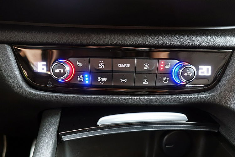 Opel Insignia MAX OPCJA Masaż+El, Dach+ACC+SKÓRA 3Lata GWAR. I-wł Kraj Bezwyp F23% 4x2 zdjęcie 48