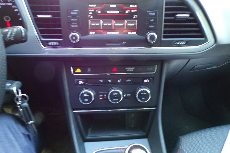 Seat Leon Klimatronic /FR /Gwarancja /2.0 /150 KM /2016 zdjęcie 22