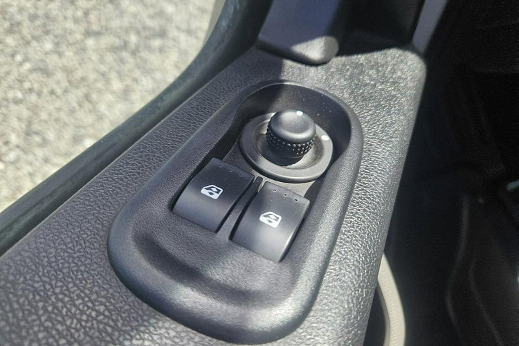 Opel Movano L3H3 maxi zdjęcie 16