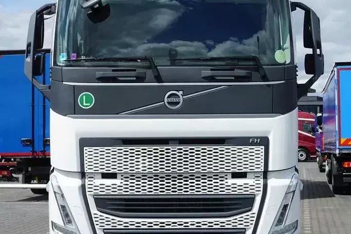 Volvo / FH / 500 / I – SAVE / XL / EURO 6 / ACC / I -COOL / NOWY MODEL zdjęcie 15