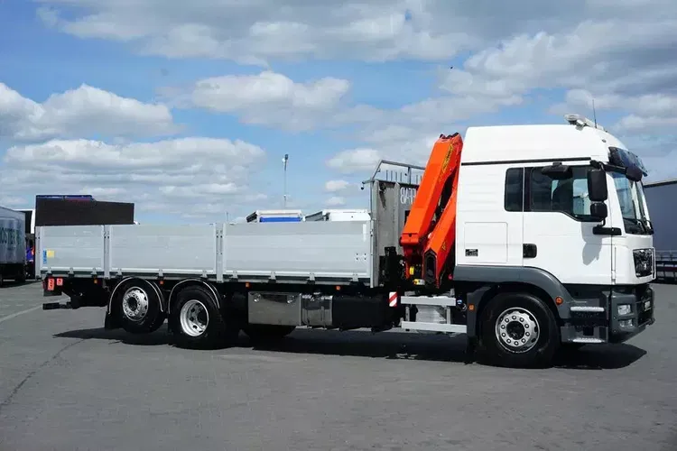 MAN TGM / 26.340 / 6 X 2 / SKRZYNIOWY + HDS + WINDA / PALFINGER PK 19001 SLD5 / WYSIĘG 15 M zdjęcie 6