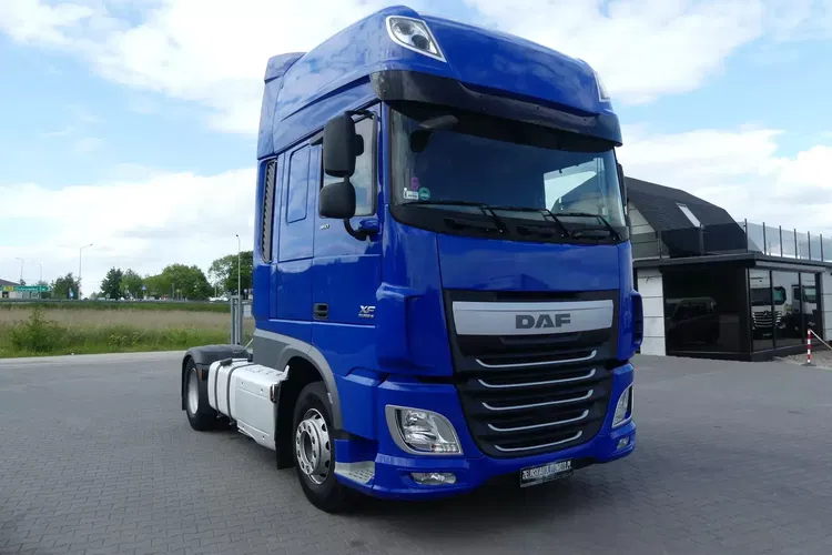 DAF XF 106.460 / SUPER SPACE CAB / AUTOMAT / 2017.12 / zdjęcie 15