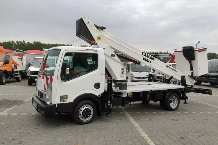 Nissan Cabstar zdjęcie 35