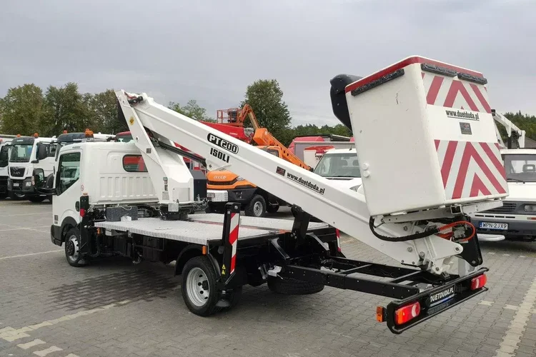 Nissan Cabstar zdjęcie 38