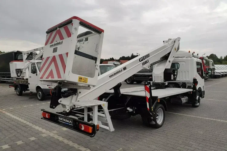 Nissan Cabstar zdjęcie 6