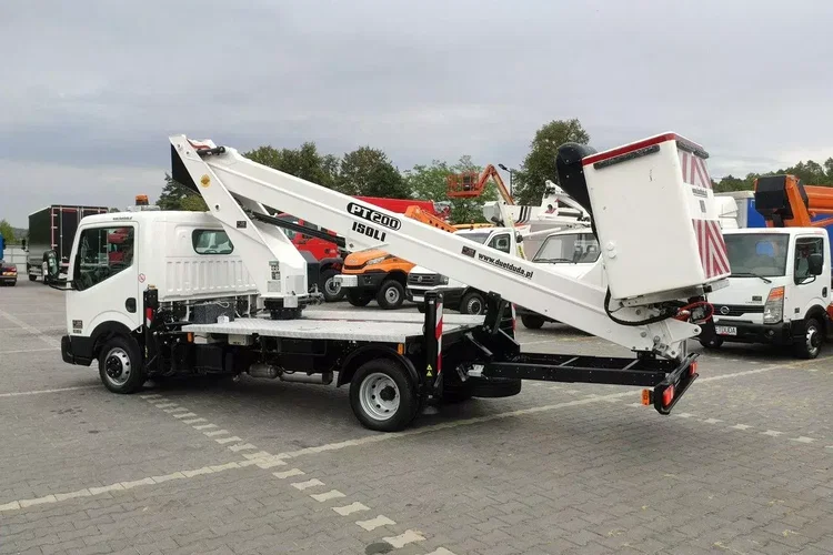 Nissan Cabstar zdjęcie 8